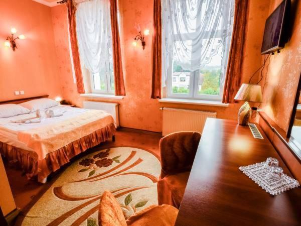 Bonaparte Czestochowa Bagian luar foto